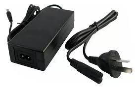 FUENTE SWITCHING GENERICA 12V 3 A